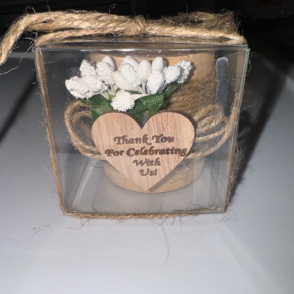 Adorable wooden candle